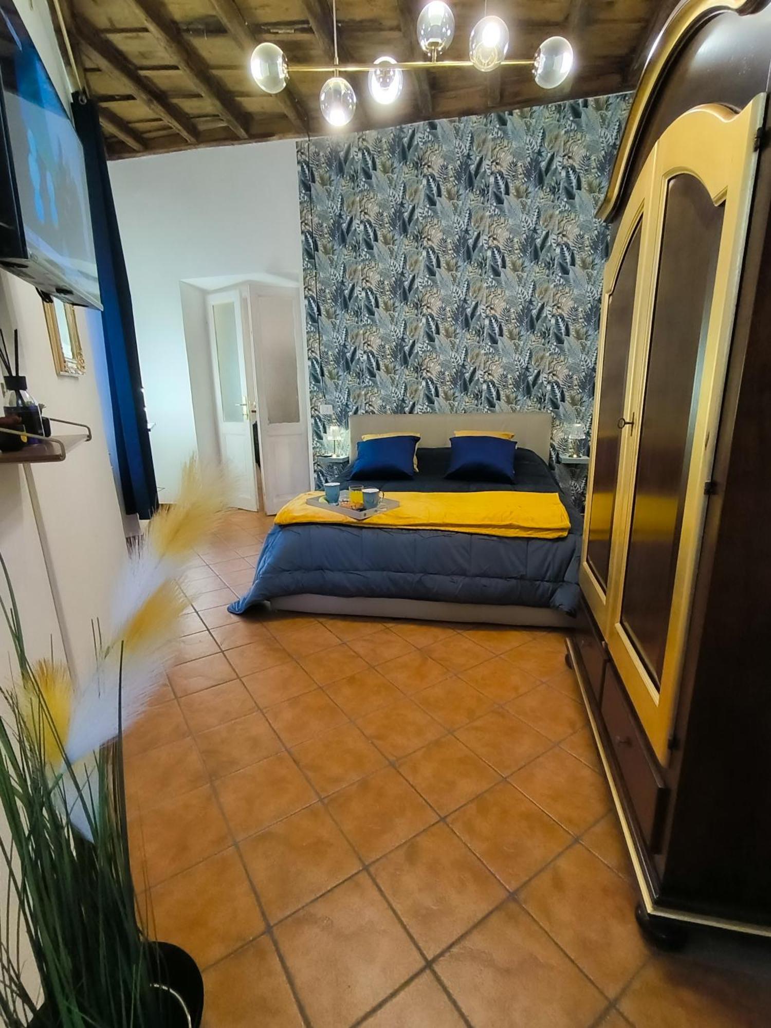 Apartamento Crezy House Trilussa *